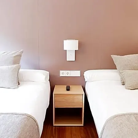Ocamino Hotel